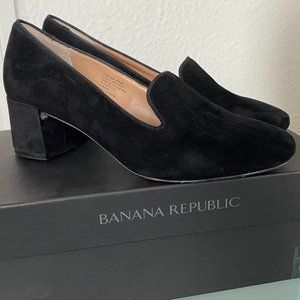 Women's Banana Republic Mid Heel Smoki Black Suede Smoking Slipper, size 7